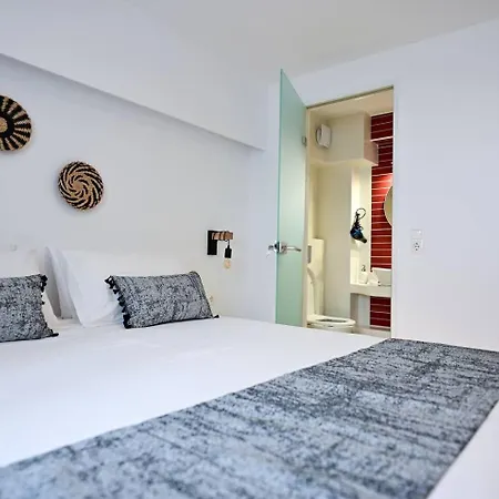 7days I Relax With Private Jacuzzi & Seaview Αγγίδια