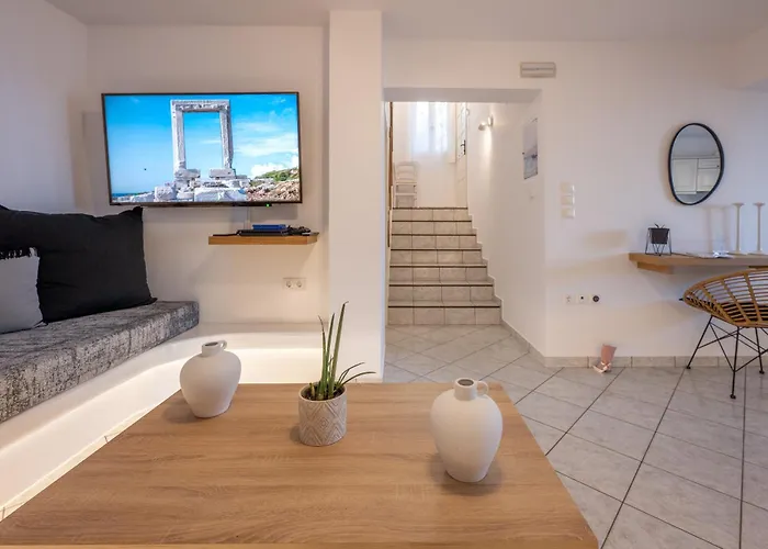 7days I Relax With Private Jacuzzi & Seaview Agkidia