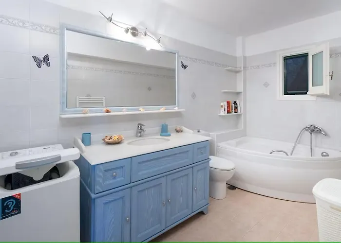 7days I Relax With Private Jacuzzi & Seaview Agkidia