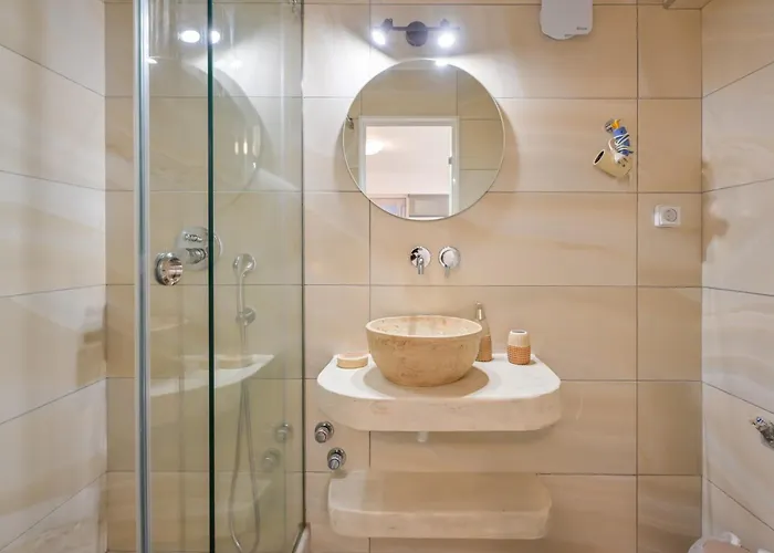 7days I Relax With Private Jacuzzi & Seaview * Agkidia